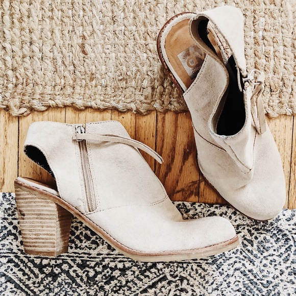 DV by Dolce Vita Shoes - DV By Dolce Vita Jentry Suede Open Heel Booties